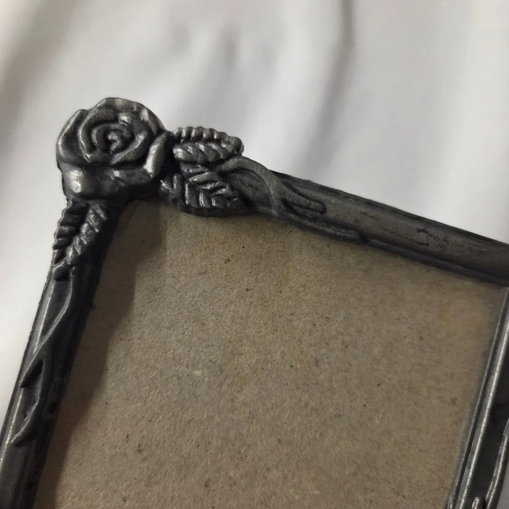 Vintage Silver Tone Metal Rose Floral Miniature Picture Frame 3x4.5 Tabletop